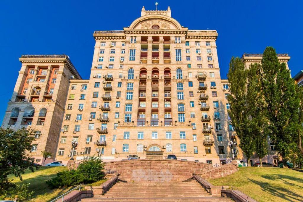 Апартаменти 3-Кімнатні, Метро Хрещатик Київ Екстер'єр фото
